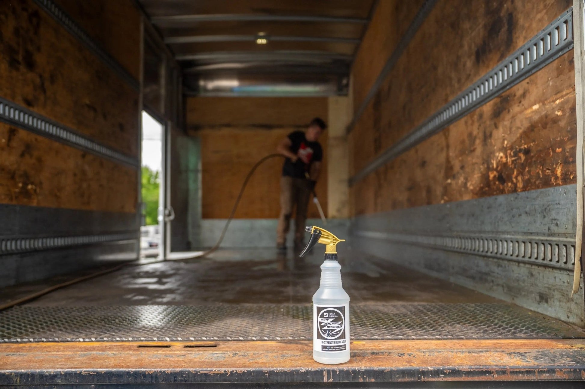 White Lightning Industrial Degreaser - Get it from Bo